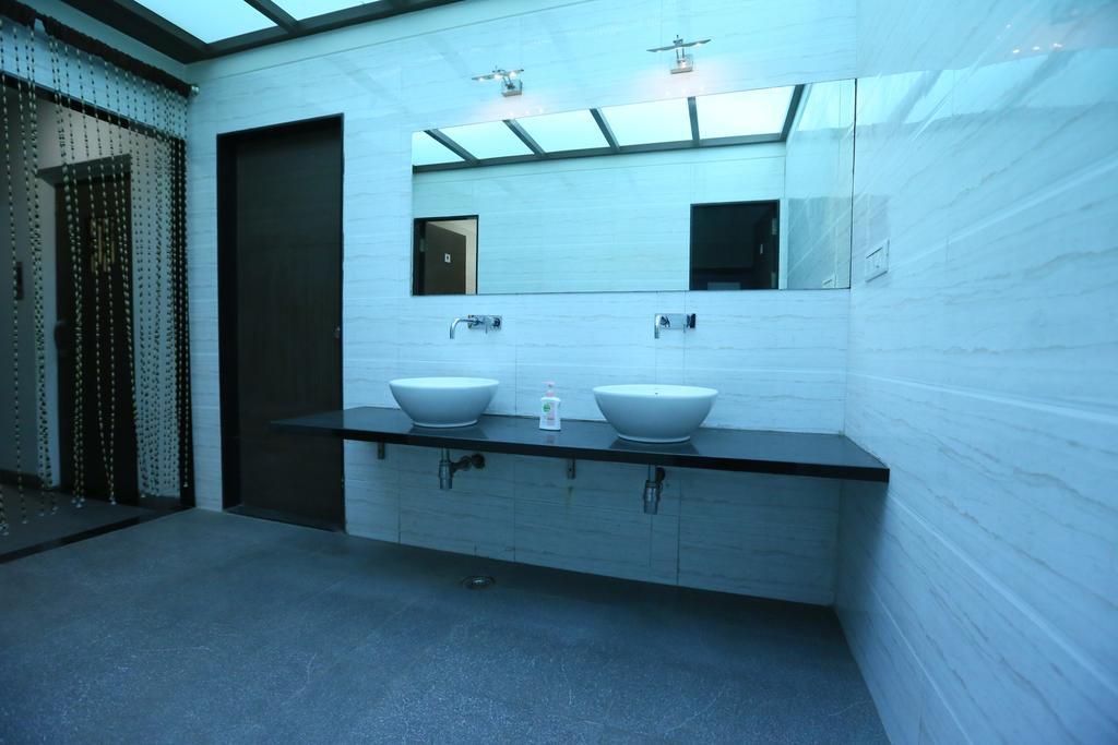 Hotel Girnar Αουρανγκαμπάντ Εξωτερικό φωτογραφία