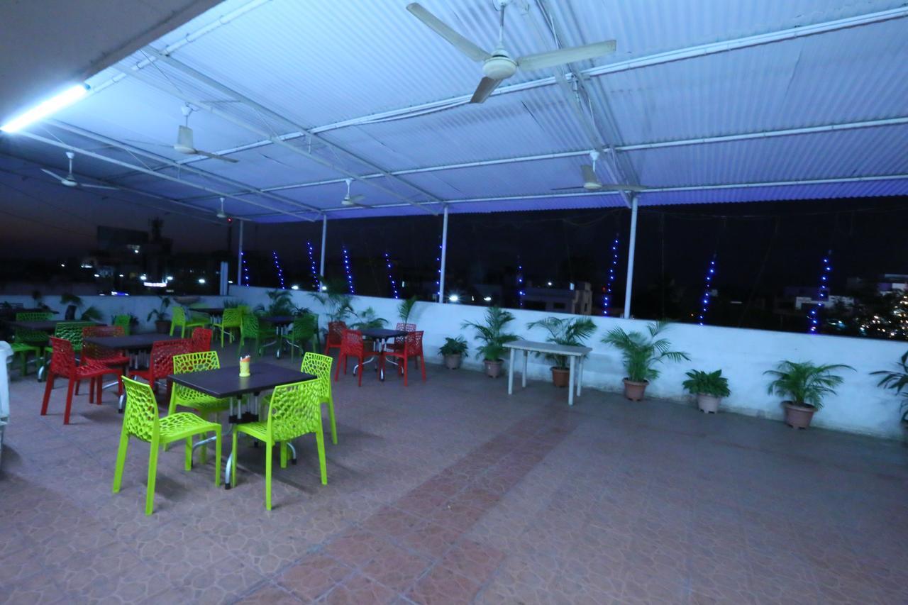 Hotel Girnar Αουρανγκαμπάντ Εξωτερικό φωτογραφία